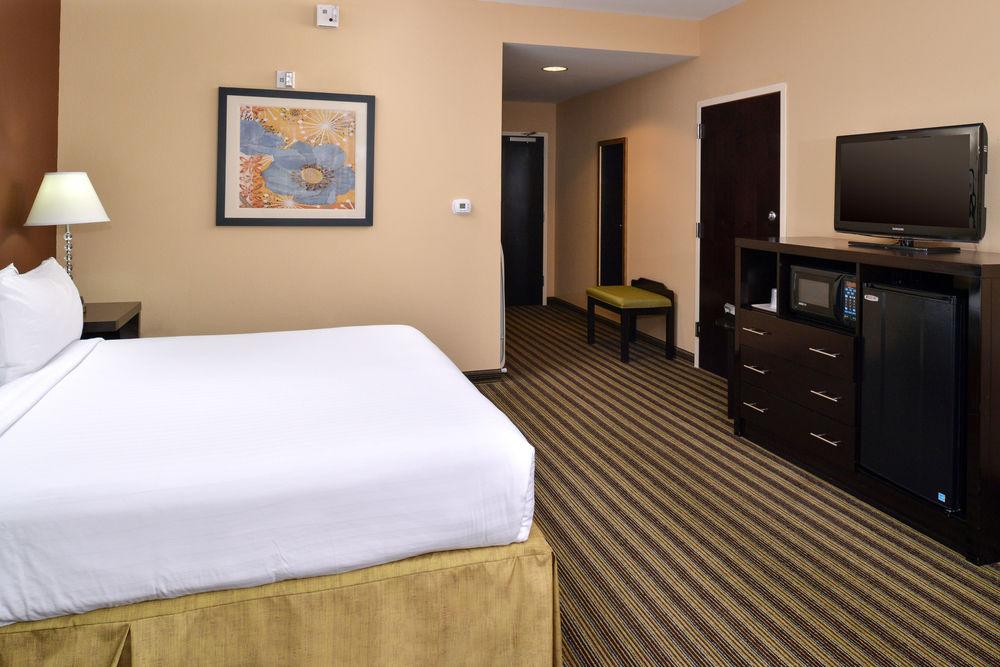 Holiday Inn Express Columbia By Ihg Exterior foto