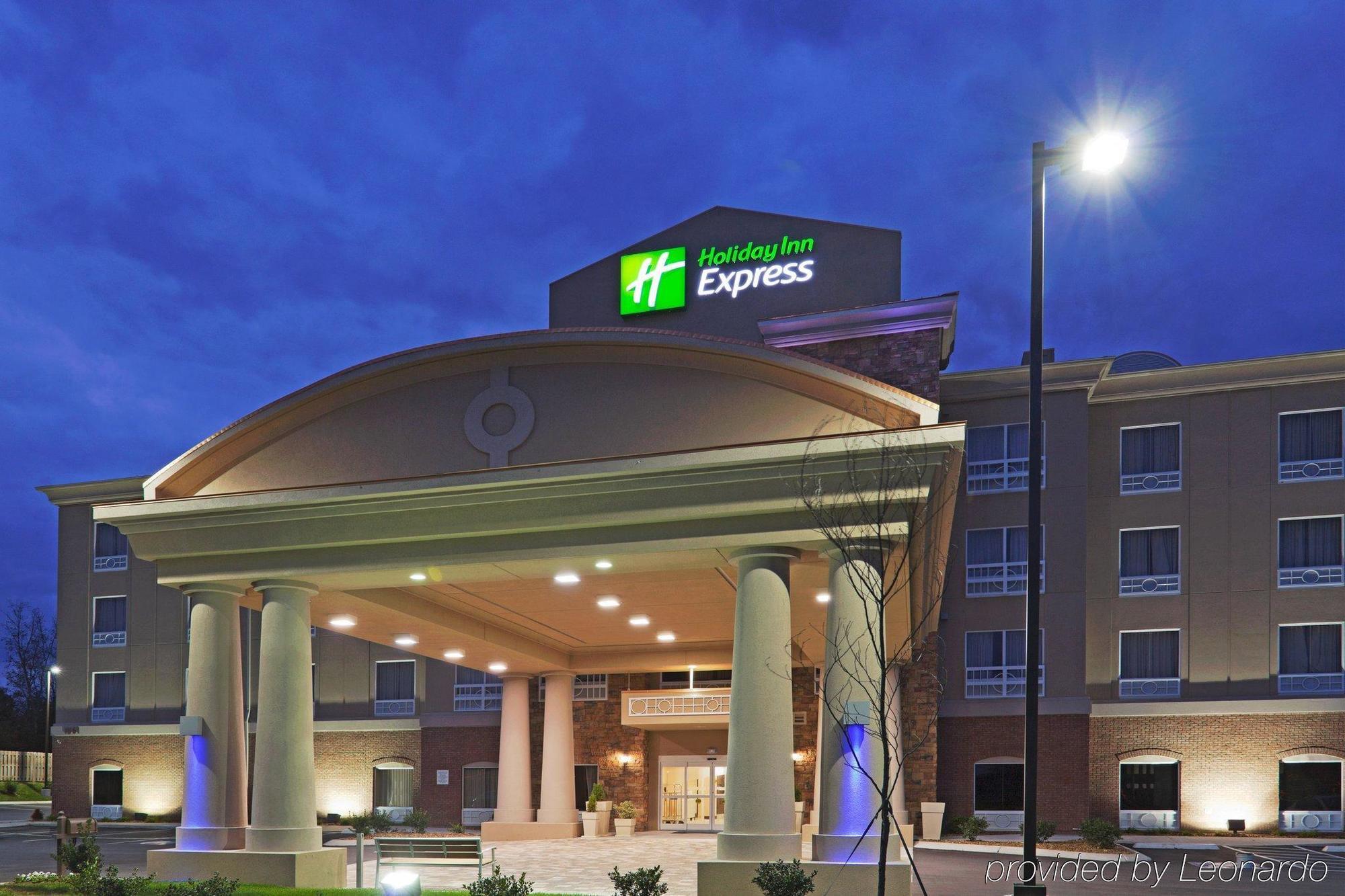 Holiday Inn Express Columbia By Ihg Exterior foto