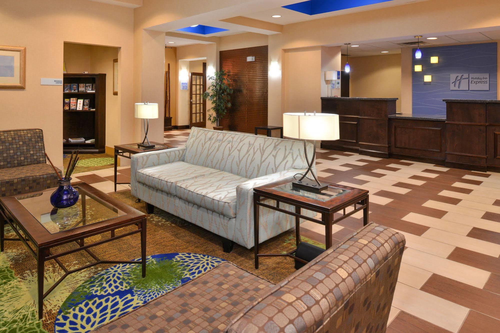 Holiday Inn Express Columbia By Ihg Exterior foto