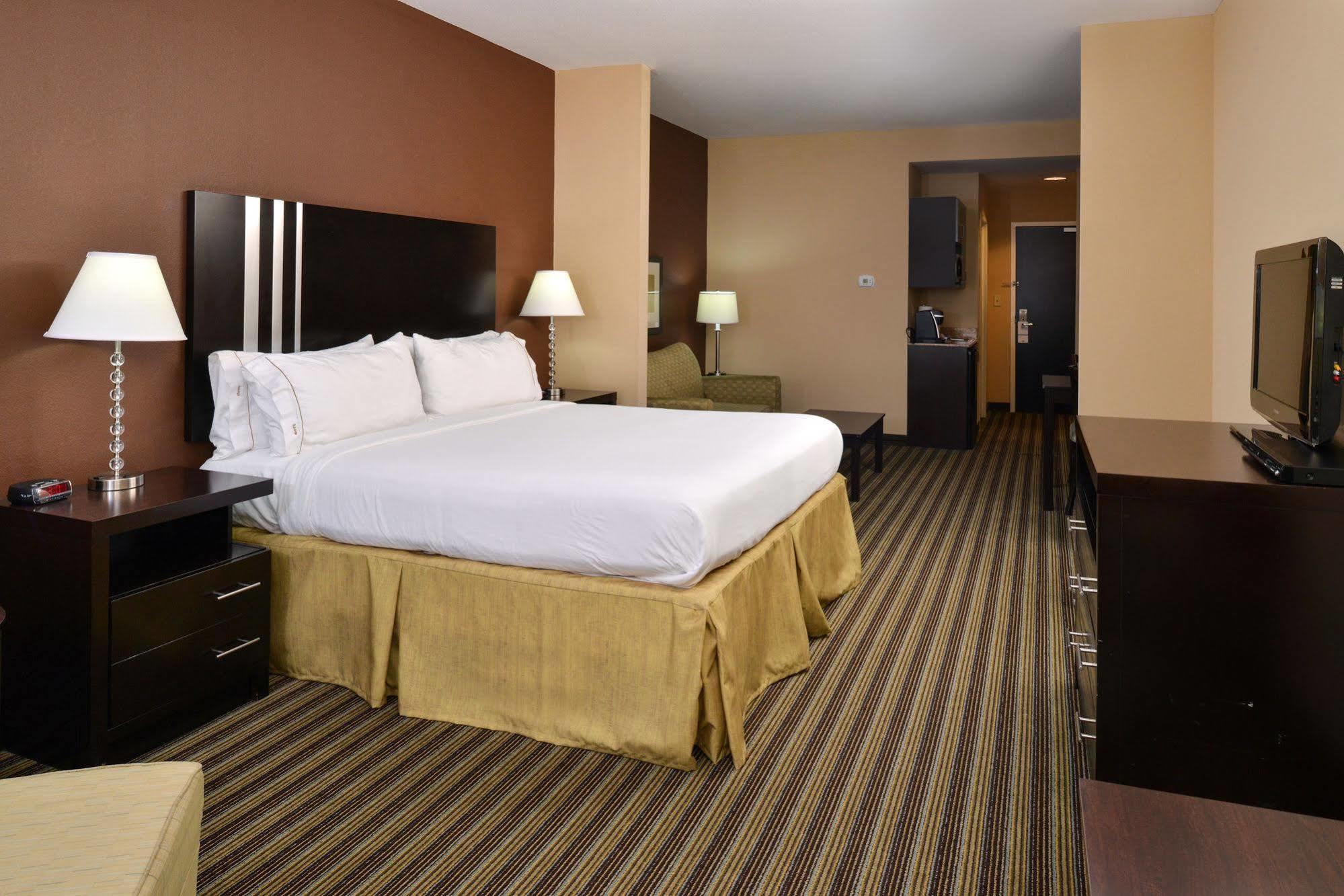 Holiday Inn Express Columbia By Ihg Exterior foto